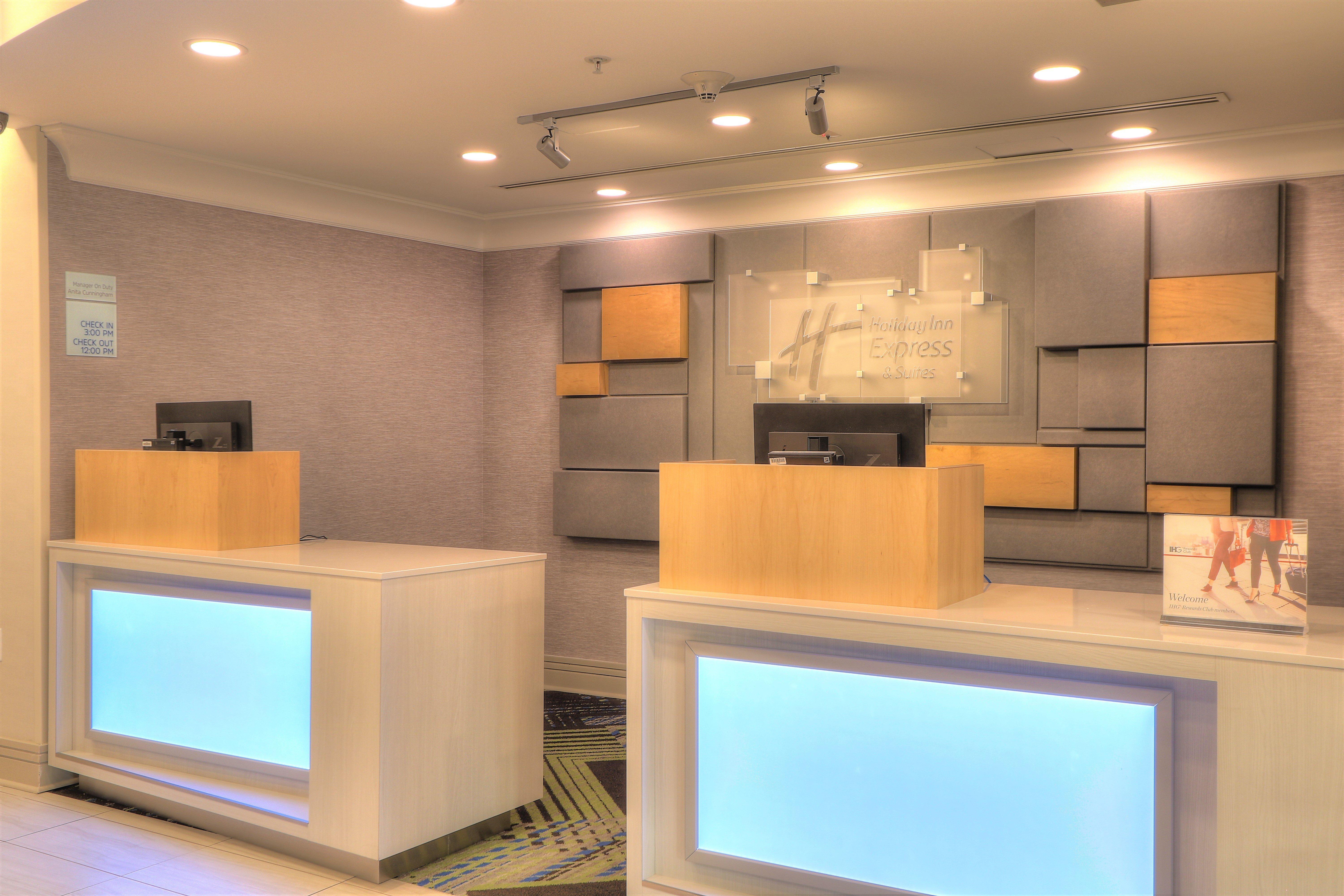 Holiday Inn Express Hotel & Suites Mobile Saraland By Ihg Exterior photo