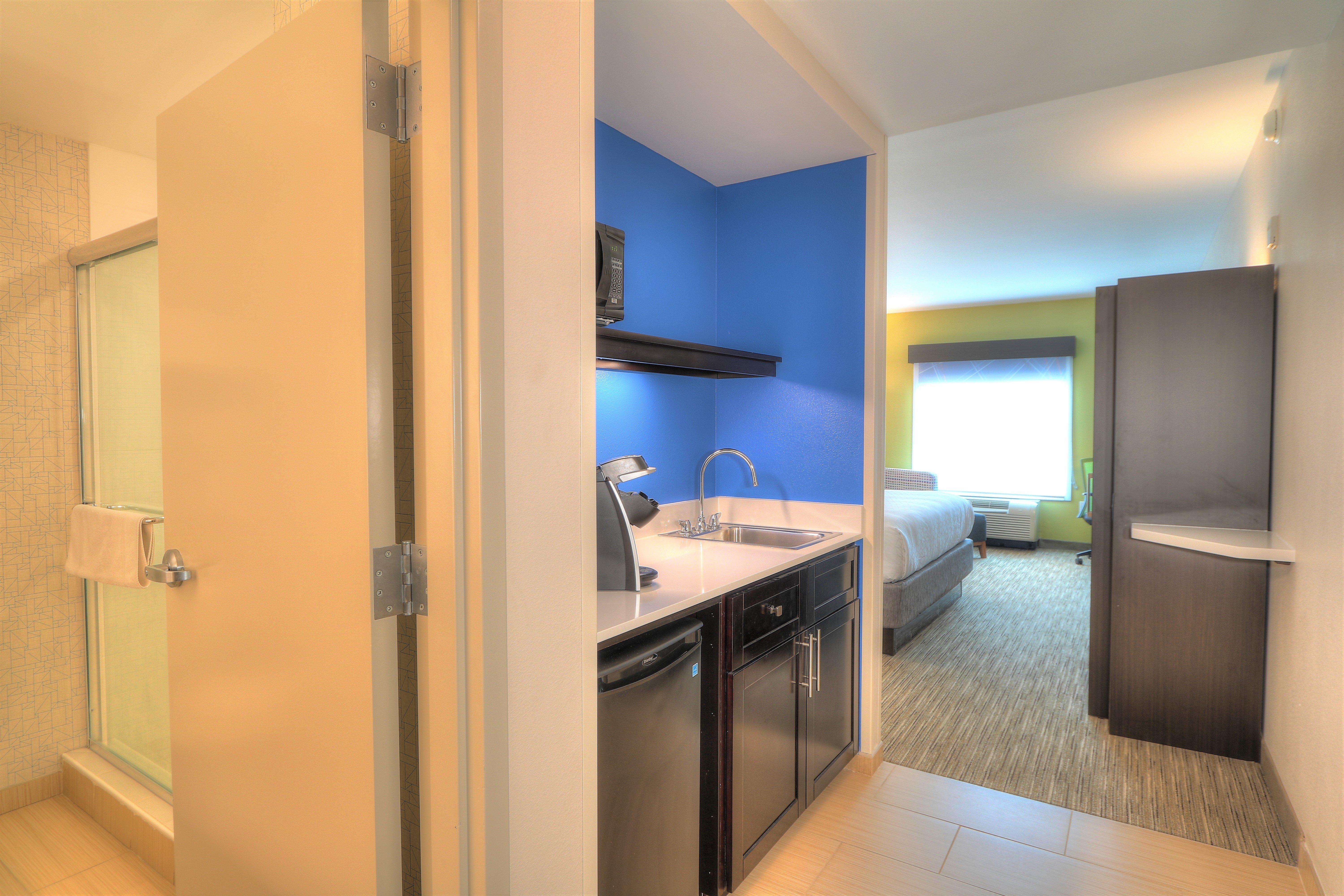 Holiday Inn Express Hotel & Suites Mobile Saraland By Ihg Exterior photo